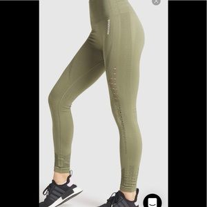 New never used energy seamless gymshark leggings high waisted dark green